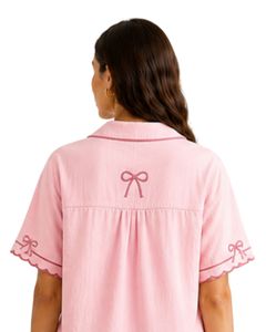 Ensemble de pyjama rose personnalisé pour femme, manches courtes, boutonné, avec joli nœud, doux, respirant, pour l'été, tenue de nuit et de détente - Product Image 6