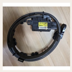 ชุดเซ็นเซอร์ฝากระโปรงหน้า Hyundai Kia มือสอง พร้อมขายึด อะไหล่รถยนต์ - Product Image 1
