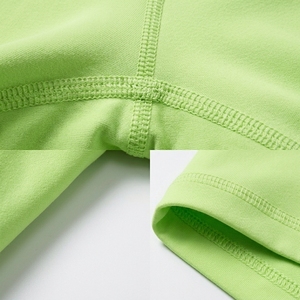 Shorts de sport compressifs pour hommes avec poches zippées, extensibles, à séchage rapide, anti-transpiration, pour la course à pied et l'entraînement - Product Image 6