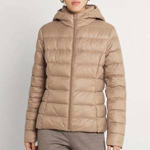 Vestes matelassées en polyester personnalisées, couleur unie, épaisses, pour l'hiver et l'automne, avec capuche, style décontracté, nouvelle collection, best-seller, couleur personnalisable - Product Image 1