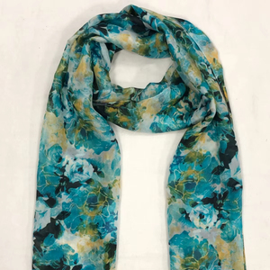 Foulard carré de luxe en mousseline de soie douce, motif floral abstrait teal, effet aquarelle, voile artistique premium, coloris turquoise et moutarde, vente en gros - Product Image 1