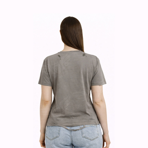 T-shirt décontracté pour femme, col rond, manches courtes, patchwork rouge vieilli, style streetwear, vente en gros 2026 - Product Image 6
