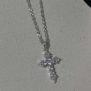 Collar con Colgante de Cruz de Moda, Cadena de Aleación de Zinc con Diamantes de Imitación, Joyería Religiosa Cristiana, Regalo Unisex para Uso Diario - Product Image 5