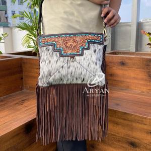 Bolso cruzado de vaquera occidental de cuero hecho a mano para mujer, bolso de hombro Floral de piel de vaca, bolsos de cuero genuino - Product Image 1