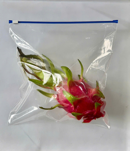 Estas bolsas con cierre son hechas de plástico 100%, seguras para los usuarios y respetuosas con el medio ambiente. - Product Image 6