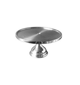 Support à gâteau élégant et stylé en métal pour la présentation de pâtisseries et desserts en boulangerie, avec base décorative sur pied. - Product Image 2