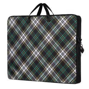 Sacs de transport pour housses de selle d'équitation – Confortables, personnalisables, doublure en tissu durable, sacs pour équipement d'équitation - Product Image 1