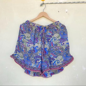 Short en soie d'art vintage fait à la main pour femmes Short cargo de style indien bleu avec taille haute et motif de fleurs brodées - Product Image 1