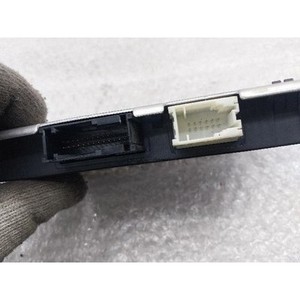 ECU และโมดูลคอมพิวเตอร์มือสองสำหรับรถยนต์ซีรีส์ 5 รุ่น 61359250455901 - Product Image 3