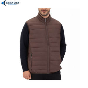 Chaleco de lana ecológico cortavientos de invierno para hombre, con cuello alto, cierre de cremallera, patrón liso, relleno de poliéster y bordado. - Product Image 3
