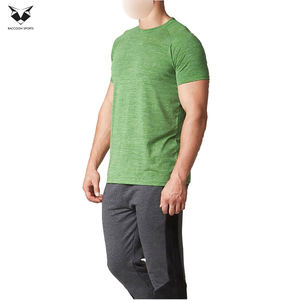 เสื้อยืดออกกำลังกายผู้ชายคอโอ แขนสั้น ผ้าสเตรช สีเขียว ปี 2026 รุ่นใหม่ล่าสุด ผลิตตามสั่ง - Product Image 3