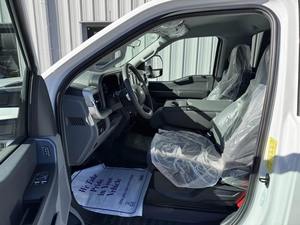 Camión Tractor de 10 Ruedas 6x4 Diésel, Unidad Motriz Principal de Servicio Pesado para Logística de Carga en Carretera y Transporte de Mercancías - Product Image 3