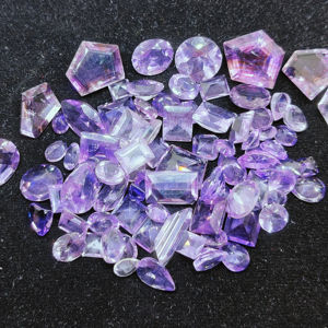 พลอยอเมทิสต์สีม่วงหลวมเจียระไนแบบเหลี่ยมเพชรพลอยธรรมชาติ100% อัญมณีขนาดเทียบขนาดสำหรับการทำเครื่องประดับ - Product Image 5