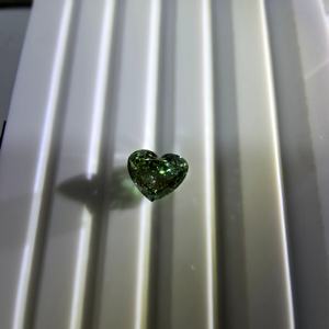 Diamante cultivado en laboratorio de 1.3 quilates, color verde intenso, forma de corazón, VS1, certificado por IGI, piedra central suelta para joyería personalizada. - Product Image 4