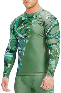 Fournisseur de rash guards pour hommes de qualité supérieure, à manches longues, légers et compressifs - Product Image 2