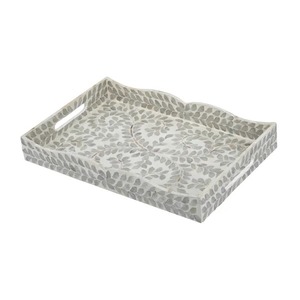 Plateau de service rectangulaire en bois avec motif de feuilles, design moderne, plats et assiettes - Product Image 3
