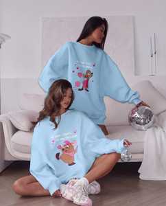 เสื้อสเวตเชิ้ตคอกลมสีฟ้าอ่อนขนาดใหญ่สำหรับผู้หญิงพร้อมกราฟิกการ์ตูนหนูน่ารัก เสื้อสวมหัวลำลองแขนยาว - Product Image 4