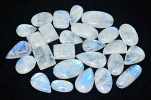 มูนสโตนทรงคาโบชองสำหรับทำเครื่องประดับ - Product Image 3