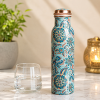 Bouteille d'eau en cuivre avec impression artistique de mandala floral, élégante gourde réutilisable pour la maison, le bureau, le yoga et les voyages