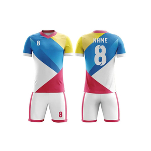 Conjunto de Camiseta de Fútbol Personalizada con Estampado Geométrico Sublimado, 100% Poliéster, Cuello en V, Manga Corta, Unisex para Adultos, Transpirable, para Todas las Temporadas - Product Image 5