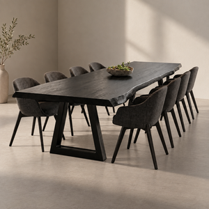 Table de salle à manger en bois massif à bord naturel de style industriel moderne avec pieds en métal noir et chaises rembourrées brunes - Product Image 4