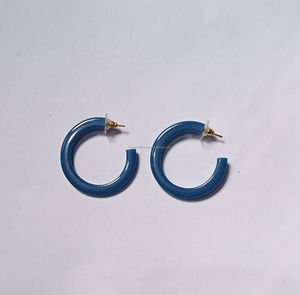 Pendientes de aro de resina de lujo hechos a mano para mujer, muy pulidos, brillantes, personalizables, estilo de moda india, novedad de 2025 - Product Image 5