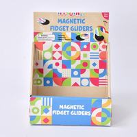 Support de présentation de bonbons rose personnalisé avec 4 étagères, étagère de sol pour magasin de détail, présentoir en carton pour chocolat