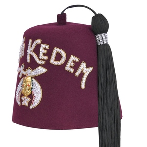 Chapeau de fez maçonnique pour Filles du Sphinx, avec emblème brodé de strass bordeaux et pompon noir, couvre-chef fraternel de cérémonie - Product Image 3