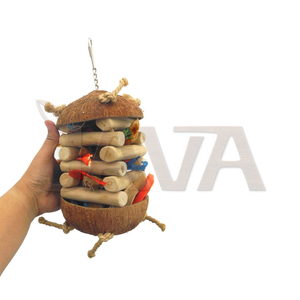 Juguetes Ecológicos para Pájaros, Cascaras de Coco y Plátano para Cazar y Buscar Alimentos - Product Image 1