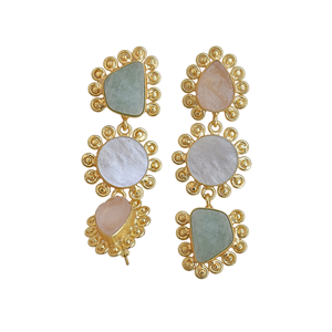 Pendientes de Perlas de Agua Dulce y Cuarzo con Baño de Oro y Constelaciones Bohemias de Laxmi Jeweller, Diseño Contemporáneo para Mujer - Product Image 2