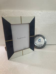 FAIZA CRAFT Handcrafted Resin <b>Photo</b> <b>Frame</b> Home Office Decoration Sustainable Fashionable <b>Square</b> Vertical Tabletop Design - Product Image 2