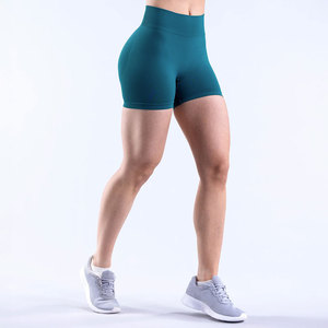 ชุดลำลองผ้าฝ้ายสำหรับฤดูร้อน ลายโลโก้แบบกำหนดเอง ชุดเซ็ต 2 ชิ้น เสื้อและกางเกงขาสั้น ผ้าริบ ยืดหยุ่น สวมใส่สบาย สำหรับผู้หญิง - Product Image 4