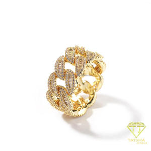 Bague de luxe en argent sterling 925 avec diamant de laboratoire et design Cuban Link entièrement serti pour les acheteurs de bijoux en gros - Product Image 1