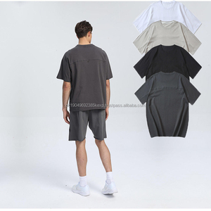 Camiseta de algodón con logotipo bordado liso cómodo de alta calidad para hombre, camiseta de disfraz de 240 gramos de gran tamaño - Product Image 1