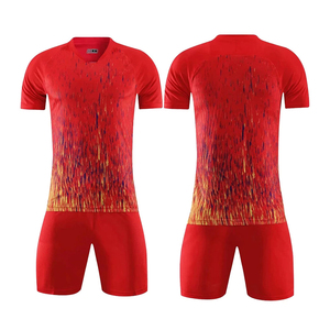 Tenue de football pour hommes en tissu doux de qualité supérieure, légère, respirante, confortable, style match, pour équipe - Product Image 1