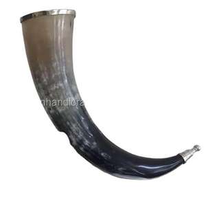 Cuerno para Beber Vikingo Medieval Hecho a Mano, Cuerno Natural de Búfalo con Borde de Latón, Hecho a Mano en India - Product Image 1