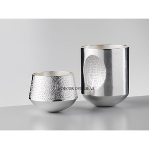Jardinières de luxe en argent poli, texture martelée unique et élégante, accessoires de jardin très demandés à prix abordable - Product Image 2