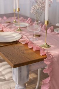 Chemin de table blanc à volants en coton et polyester, uni, décoratif, pour la décoration de table de salle à manger, de mariage ou de fête - Product Image 5