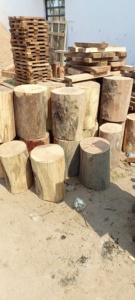 Portavelas de Madera Blanca Antigua Tallada a Mano de Tamaño Mediano con Base de Metal para Decoración del Hogar, Navidad, Personalizado - Product Image 3