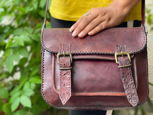 Bolso bandolera de piel auténtica vintage hecho a mano, bandolera de color negro - Product Image 3