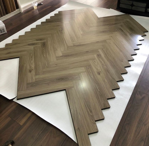 Suelo de Madera Sintética de 5.1-6.9 Pulgadas de Ancho, Sistema de Clic, Prefabricado, Resistente al Agua, Estilo Tradicional para Interiores - Product Image 6