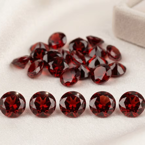 AAA Grade 2MM TO 4MM Brilliant <b>Cut</b> Round <b>Cut</b> Natural Red Garnet IGI Certified High Quality Fashion-Conscious Small Jewellery - Product Image 1