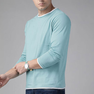 เสื้อยืดแขนยาวผู้ชายสีฟ้าอ่อน คอโอ ทรงปกติ แต่งขอบตัดสี ผ้าถักเนื้อนุ่ม สไตล์ลำลอง - Product Image 2