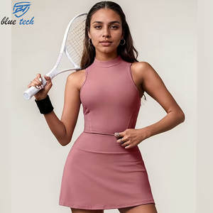 Ensemble de vêtements de sport pour femmes grandes tailles, haut sans manches pour l'entraînement avec jupe de tennis taille haute, impression de logo personnalisé OEM - Product Image 2