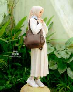 Premium Square Canvas Totepack with <b>Convertible</b> Tote <b>Backpack</b> Style Laptop Sleeve & Functional Pockets - Product Image 4