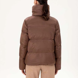 Chaqueta Acolchada Marrón para Mujer con Capucha y Cierre de Cremallera, Manga Larga, Ropa de Invierno - Product Image 3