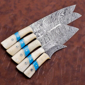 UMAR FAROOQ Juego de Cuchillos de Chef de Cinco Piezas Hechos a Mano con Hojas Afiladas de Acero de Damasco y Mango de Hueso, con Fundas de Cuero - Product Image 5