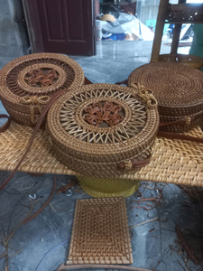 Bolso Bandolera Hexagonal de Ratán Hecho a Mano de Calidad de Exportación, Estilo Rústico para Verano y Playa, Proveedor Mayorista a Granel de Vietnam - Product Image 5