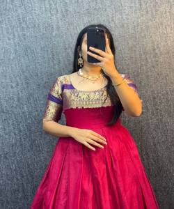 Kurti Tradicional Naryanpet con Bordado de Seda, Dupatta de Tela de Red, Ropa Casual, Precio al por Mayor, Prenda Étnica, Algodón Rosa, Lavable a Máquina - Product Image 5