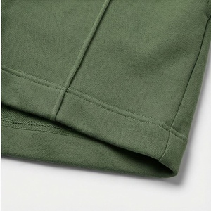Urban Soul Conjunto de pantalones cortos de punto de 2 piezas con estampado de letras para mujer, cuello redondo, media manga, corte holgado, informal, primavera, verano, verde - Product Image 6